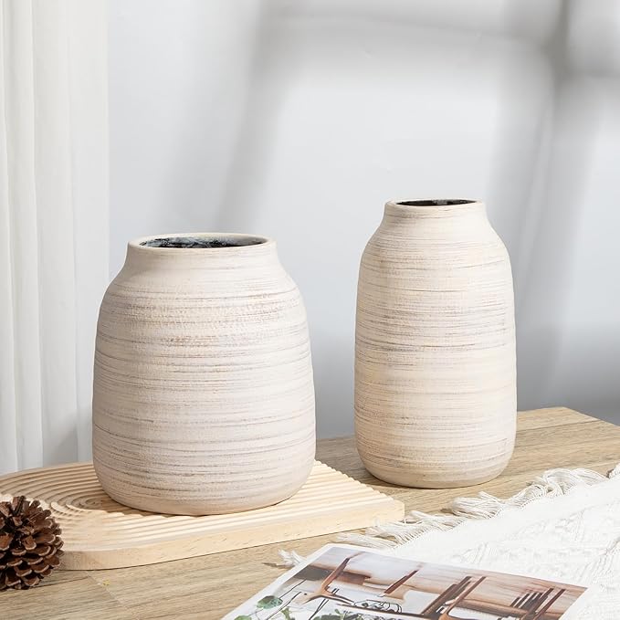 Briful 9.6in Large Rustic Shabby White Ceramic Vase,Vintage Farmhouse Flowers Vase,Shabby Terra Cotta Vase, Antique Pottery Decorative Pampas Vase for Home Office Table Shelf Mantel Porch Decorations