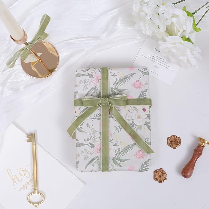 Vintage Sage Green Velvet Ribbon Christmas Ribbon for Gift Wrapping Crafts Christmas Tree Ornaments Garland Decorations, 5/8 Inch X 25Yd