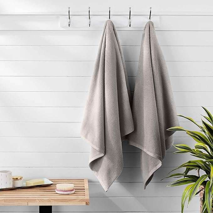 Amazon Basics 2 Piece Quick-Dry Oversize Bath Towel, 100% Cotton, Platinum, 54" x 30"