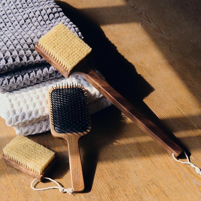 Luxury Natural Walnut Wood Boar Bristle Body Brush | Exfoliating & Detoxifying for All Skin Type | Sweeps Away Dead Skin Cells for Luminous, Smooth Skin | for Wet and Dry Use (Body Brush Set)