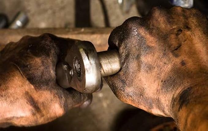 Zep D-4000 Plus Stainless Steel Industrial Hand Soap Dispenser - (1 Unit) - 600101 - Resistant to Corrosion, Rust and Abrasion