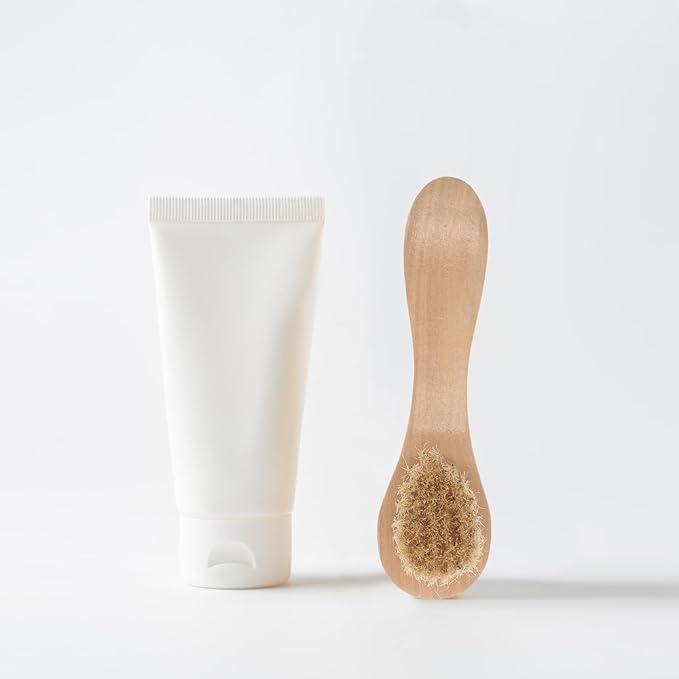 STOBAZA Multi-Function Wooden Shower Body Brush with Exfoliating Bristles for Deep Skin Cleansing Long Handle for Reach Areas Portable Dry Skin Brush for Face and Body Massage and