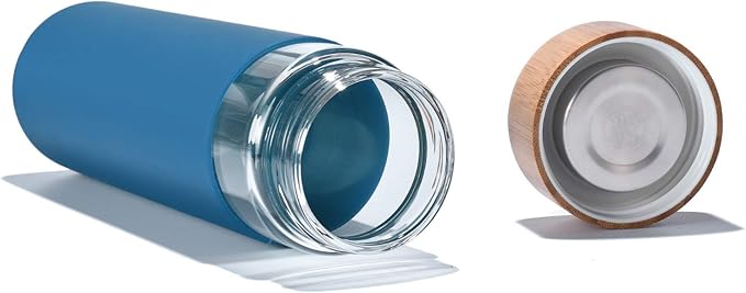 20 Oz Borosilicate Glass Water Bottles with Silicone Sleeve BPA Free, Dishwasher Safe - Reusable Clear Glass Drinking with Leak Proof Bamboo Lid | Perfect Gym Water Bottles for Men & Women