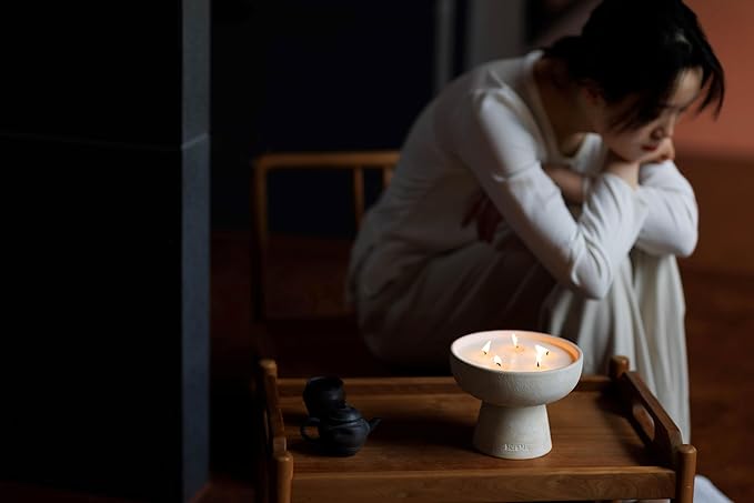 BLUEME Calm - Osmanthus & Sandalwood, Luxury Candle w/Essential Oils, 6 Wick, Hand-Poured Soy, Cotton Wick, Ceramic