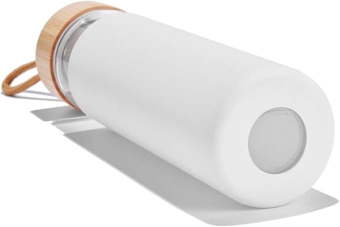 20 Oz Borosilicate Glass Water Bottles with Silicone Sleeve BPA Free, Dishwasher Safe - Reusable Clear Glass Drinking with Leak Proof Bamboo Lid | Perfect Gym Water Bottles for Men & Women