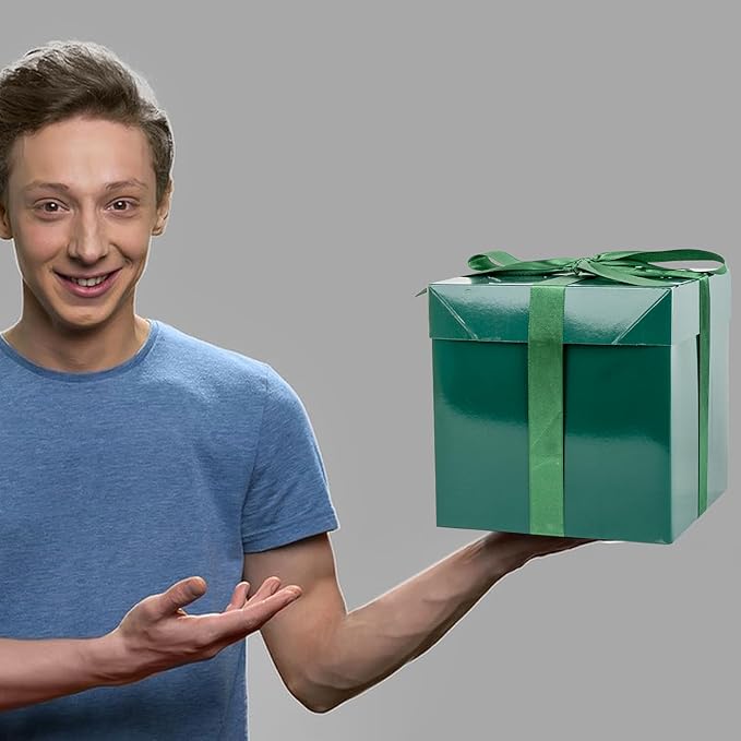 Jaywayang 5 Pack Green Gift Boxes with Lids, Ribbons and Tissue Papers Square Gift Boxes - 7.1 Inch - Christmas Presents Wrapping St. Patrick's Day Decoration Party Favor Boxes.