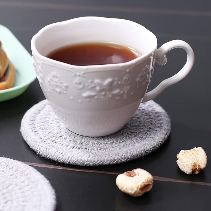 4 Pack Oval Woven Placemats, Gray Cotton Rope Braided Placemats with 4 Pack Round Fabric Coasters, Heat-Resistant Non-Slip Cotton Table Mats Charger Plates for Table Decoration (Gray)