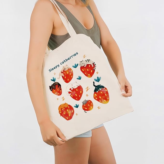Canvas Tote Bag for Women, Sleepy Cat Berries Reusable Shoulder Bags, Birthday Christmas Gifts to Sister and Friends, Holiday Gift Bags for Wrap Storage, Casual Canvas Totes to Work Traveling