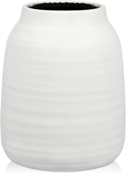 Briful White Ceramic Vase for Dried Flowers – 7.1” Short Ribbed Modern Vase with 3.7” Wide Opening, Minimalist Farmhouse Table Centerpiece, Boho Home Decor for Pampas Grass, Bookshelf & Mantel Styling