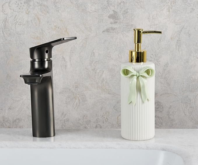 Handmade Ceramic Bow Soap Pump Dispenser Hand Lotion Liquid Dispenser Refillable for Kitchen and Bathroom Decorative (Ribbon Green)
