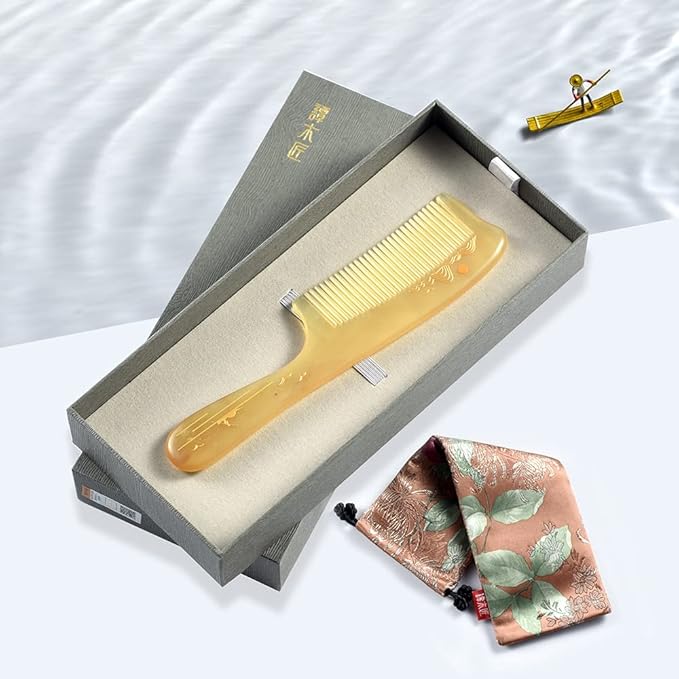 TAN MUJIANG Wooden Hair Comb Sheep Horn