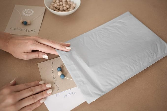 10.5x16 inches Poly Bubble Mailer Self Seal Bubble Shipping Envelopes 2.5 Mil 100 Pack