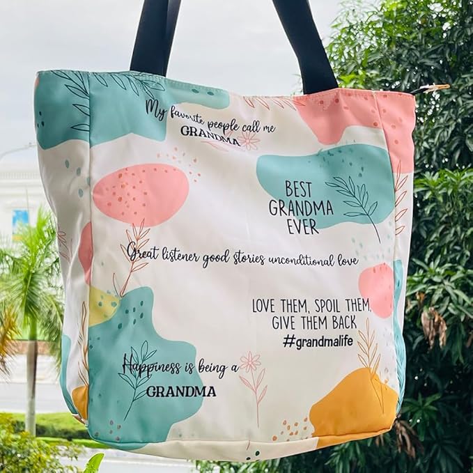 Aesthetic Tote Bag with Zipper & Pockets, Thoughtful Shoulder Bag Gift for Grandma and Women on the Go