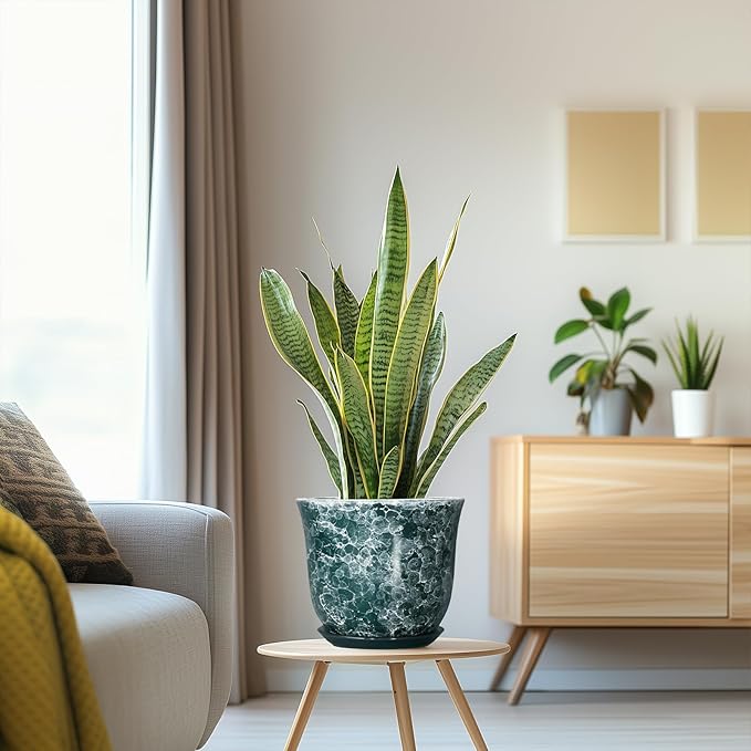 8 Inch Plant Pot - Ceramic Planter with Drainage Hole and Saucer, Round Planter for Indoor Outdoor, Modern Planters, Decorative Flower Pots, Office Room Home Decor, Plant Lover Gifts, Green