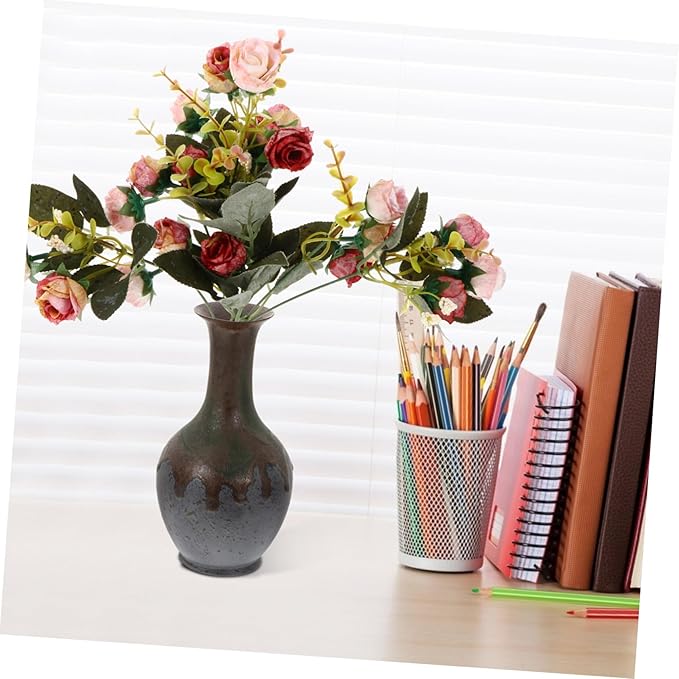 Retro Ceramic Flower Vase for Desktop Floral Arrangements Delicate Stoneware Vase Home Decor with Simple Elegant Design for Fresh Dried Flowers Artistic Accent for Living Office