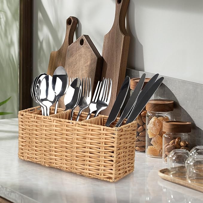 Ayiaren Wicker Flatware Silverware Caddy Cutlery Holder Kitchen Silverware Organizer Storage for Countertop Small Utensil Holders Party Table Spoon Knives Fork Holder Flatware Utensils Caddy Basket