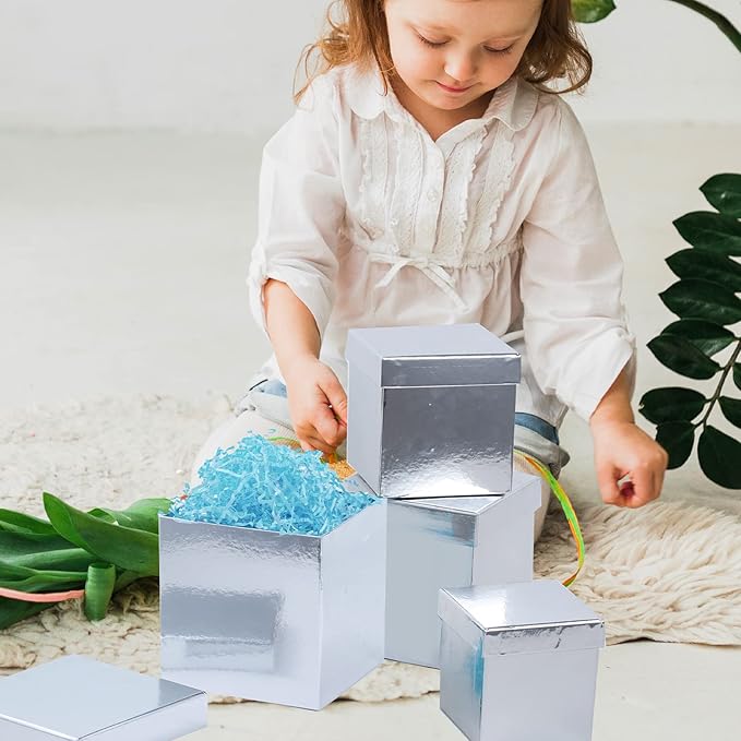 UNIQOOO 5Pcs Metallic Silver Christmas Gift Box Set with Lid, Assorted Size, Silver Square Nested Wedding Keepsake Card Gift Box, Paper Box Tower Organizer For Party, Thanksgiving, Gift Wrap Packaging