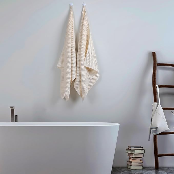 PÜSKÜL Premium Waffle Bath Towels Set of 2 - Organic 100% Turkish Cotton Bath Towel - Quick Dry, Absorbent, Light, Thin, 32x63 Large Waffle Towels for Bathroom (Natural Beige Bath Towels - Pack of 2)