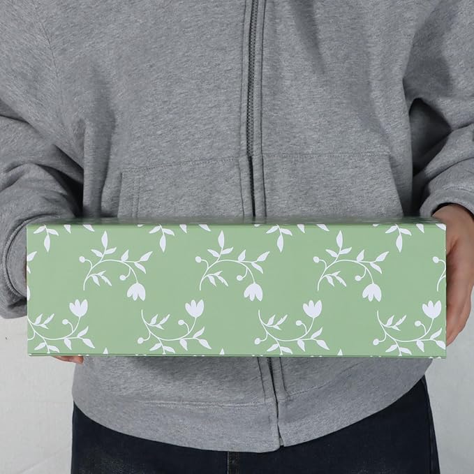 Green Leaves Gift Box with Magnetic Lids 13.8x8.3x4.4 in, Large Bridesmaid Proposal Boxes, Rectangle Wedding Decorative Storage Box 1 Pack