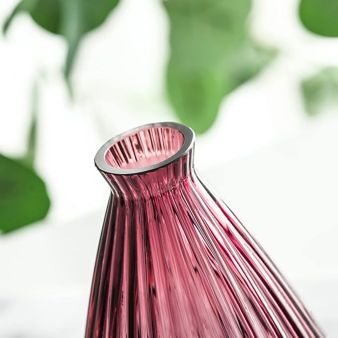 G Red Glass Vases Home Decor, Fluted Glass Vase Hand Blown Thickened Floral Vase for Home Office Party 5.2" H