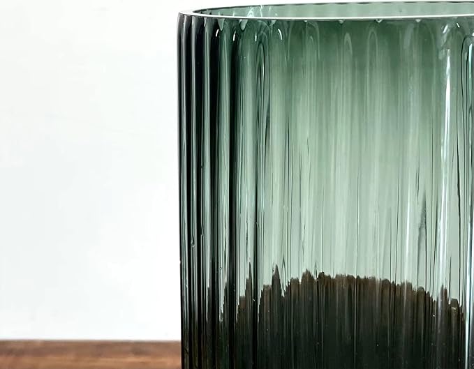 BUICCE Ribbed Glass Flower Vase Green for Farmhouse Decor,Round Vintage Bottles for Kitchen Dining Table Home Shelf Wedding Centerpiece.