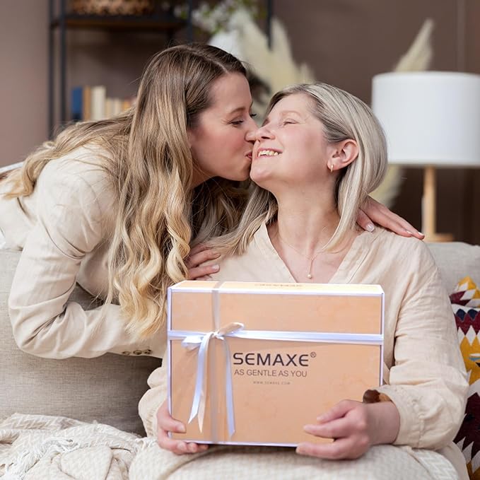 SEMAXE Green Bathroom Towel, 100% Cotton Bath Towel with Hanging Loop and Smart Tag, Hotel & Spa Quality Soft Absorbent Towel, Gift Box Packaging, 1 Pc Bath Towel, 55" L x 27" W