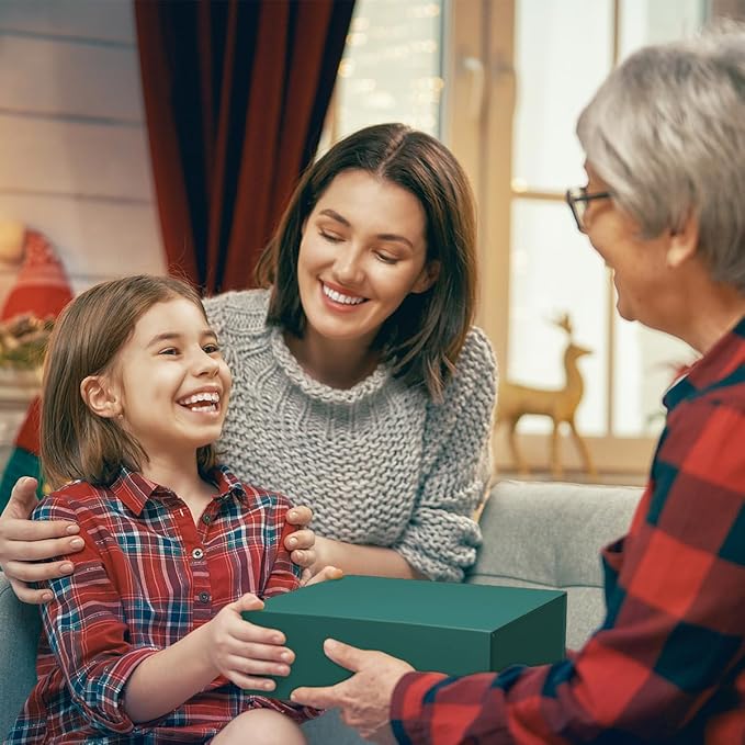 Green Gift Boxe 10" x 6" x 3" with Magnetic Closure Lid Gift Boxes for Presents,Bridesmaid Gifts Box,Cute Box,Birthday Gift box,Luxury for Gift Packaging, Magnetic Gift Box for Wrapping Gifts