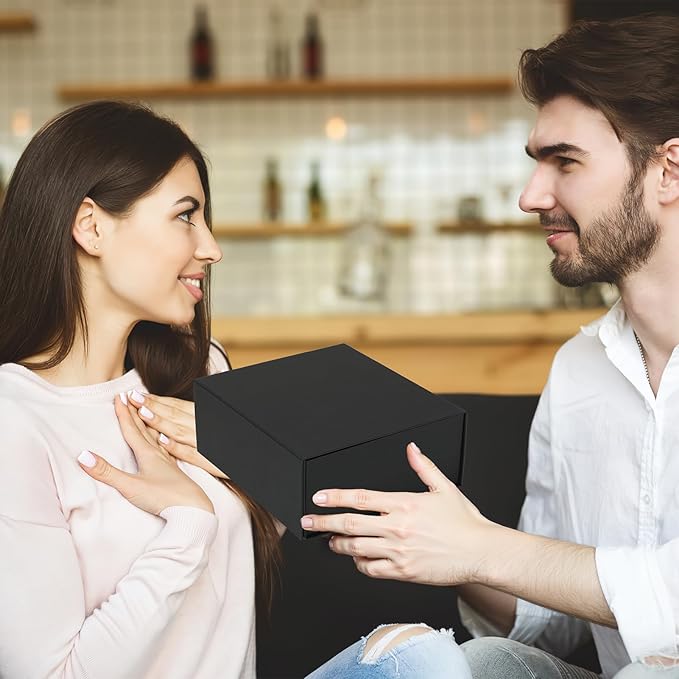 Schliersee 8x6x4 Gift box for Presents with Magnetic Lids Set of 4, Black Gift Wrap Boxes for Wedding, Birthday, Mother's Gifts