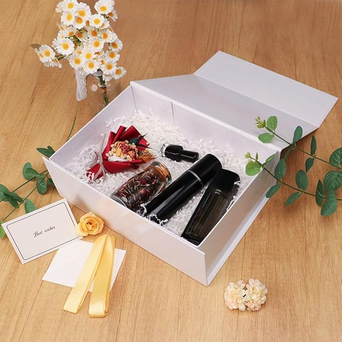 UoeRing 1 Pcs White Gift Box,11.5x8x4 Magnetic Gift Box for Presents with Lids Rectangle Collapsible for Bridesmaid Proposal Box,Wedding,Christmas,Birthday Gift Packging with Ribbon Card Envelope