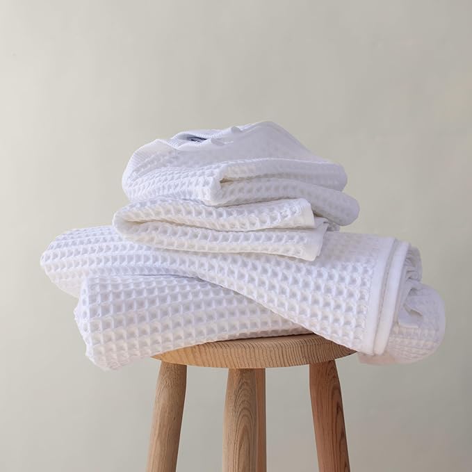 PÜSKÜL - Premium Waffle Towel Set 4 Pieces White - Organic 100% Turkish Cotton Quick-Dry Towels for Bathroom Made in Turkiye (White, Towel Set - 2 Hand & 2 Bath Towels)
