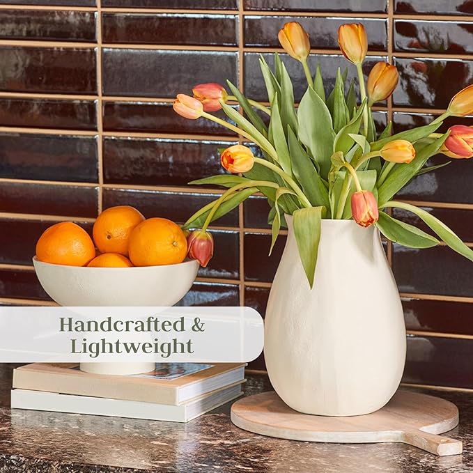 CG Hunter Small Crème Vase, Elegant Modern Design, Perfect for Home Decor, Table Centerpiece, Floral Arrangements, and Decorative Accents