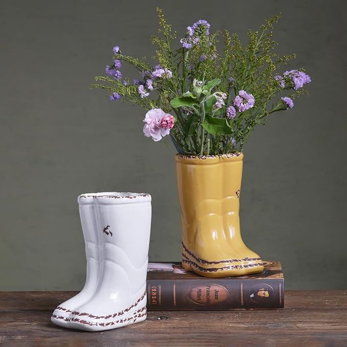 Quoowiit Ceramic Rustic Farmhouse Boot Vase, Yellow Distressed Flower Vase for Home Decor, Decorative Vases for Centerpiece Table Decorations, Vases for Living Room Kitchen Entryway Mantle Shelf Decor