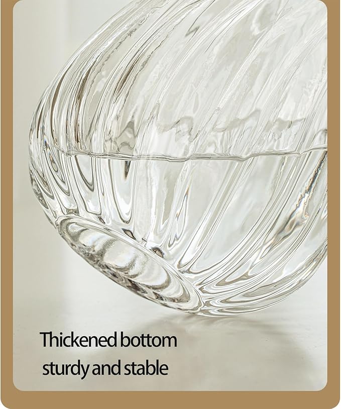 Creative Spiral Thickened Glass vase, Transparency up to 99%, Elegant Design, Durable, Suitable for Home Decoration, Wedding or Gifts, Desk Accessories, Small vases, Versatile and Stylish! (Large)