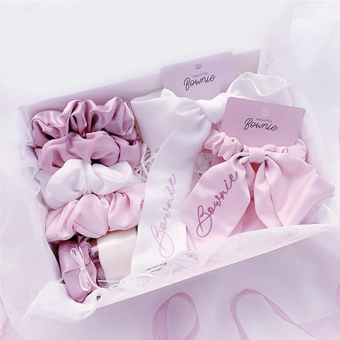 Aimyoo White Collapsible Gift Box with Magnetic Closure Lids 10.5x7x3 in, Bridesmaid Groomsman Proposal Boxes, Rectangle Storage Box 5 Pack