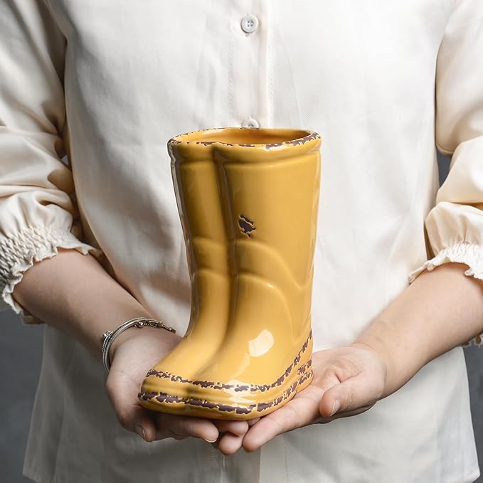 Quoowiit Ceramic Rustic Farmhouse Boot Vase, Yellow Distressed Flower Vase for Home Decor, Decorative Vases for Centerpiece Table Decorations, Vases for Living Room Kitchen Entryway Mantle Shelf Decor