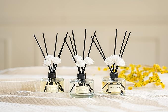 CULTURE & NATURE Reed Diffuser Set 6.7oz (200ml) Vanilla Scented Diffuser with Sticks Home Fragrance Reed Diffuser for Bathroom Shelf Decor