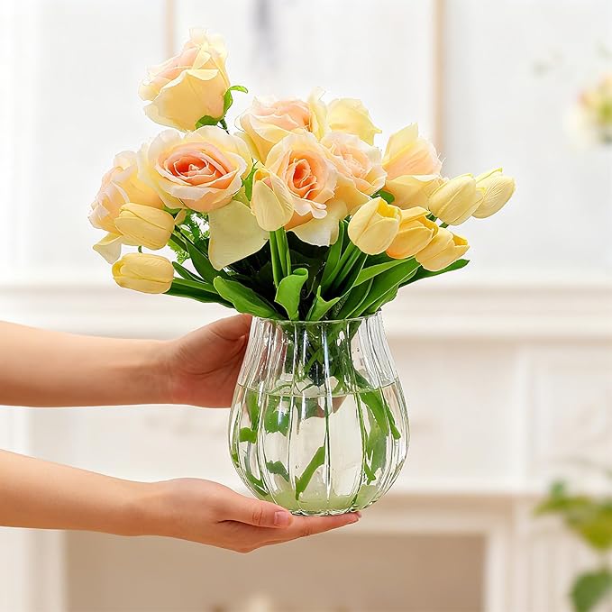 Flower-Shaped Wide Mouth Glass Vase - 6.7" Tall Transparent Vase, Ideal for Fresh Flowers/Floating Tealights, Home Display (Living Room/Bedroom), Wedding Centerpieces & Holiday Decor
