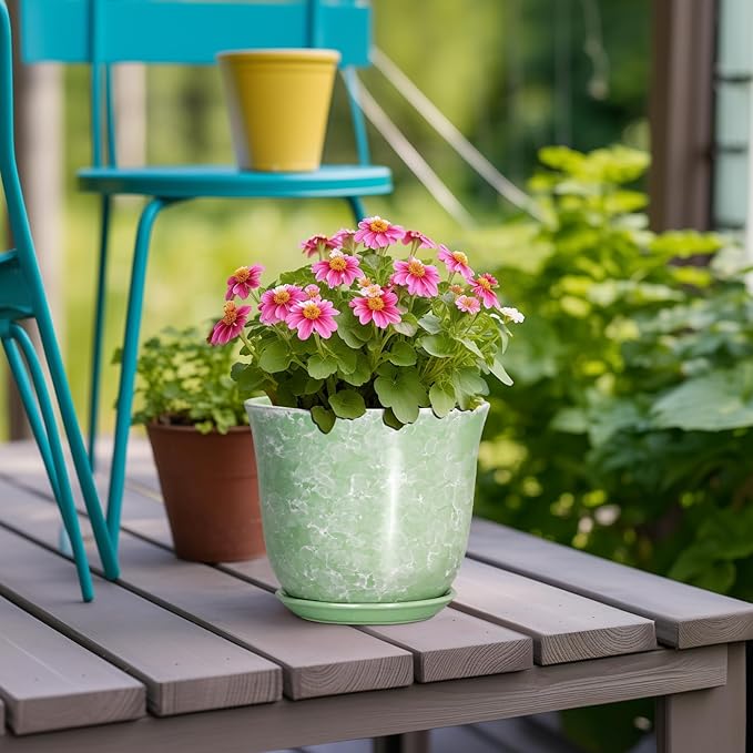 Ceramic Plant Pots - 5.6 Inch Plant Pot with Drainage Hole and Saucer, Round Orchid Succulent Pots for Indoor Outdoor, Small Modern Planter, Desk Window Room Decor, Green