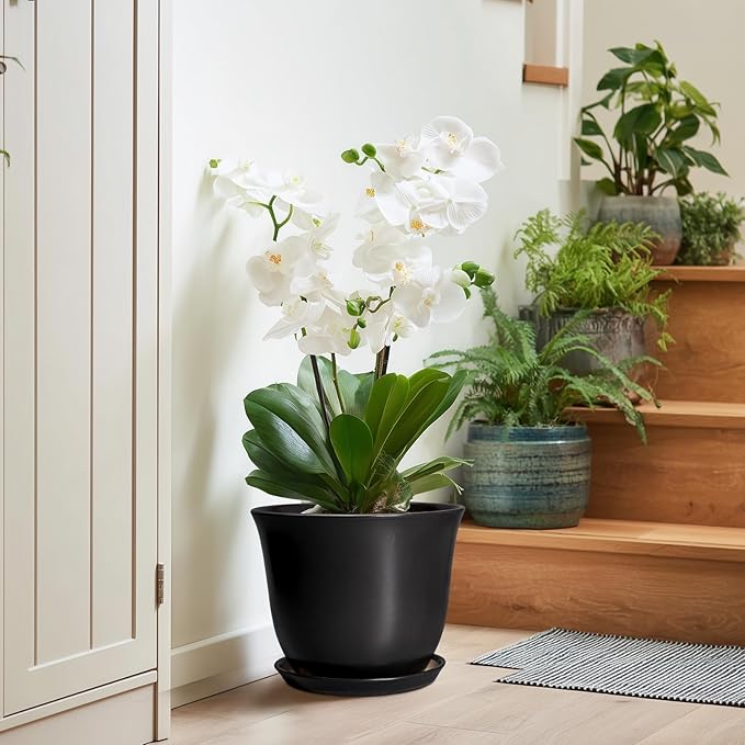 Ceramic Pots for Plants - 10 Inch Plant Pot with Drainage Hole and Tray, Large Round Planter for Indoor Outdoor, Morden Decorative Flower Pots, Living Room Decor, Gardening Gifts, Black