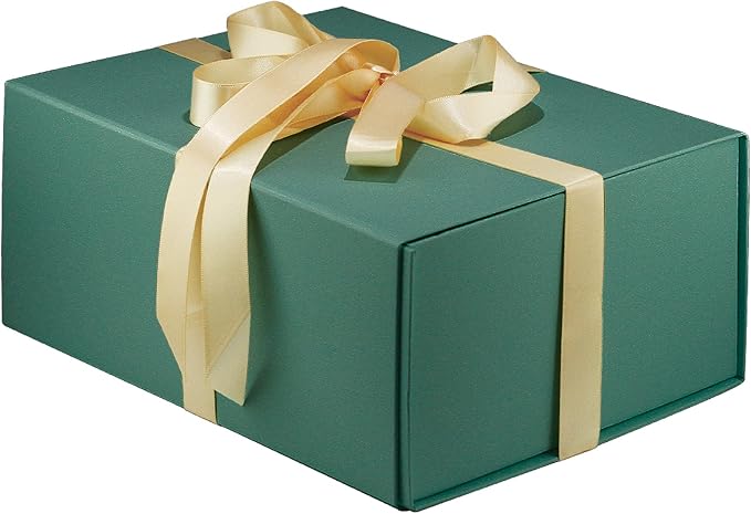 MOYEUPAC Green Gift Box,9" X 7" X 4" with Lids for Presents Magnetic Closure Gift Packagingfor Birthday, Christmas-Green with Ribbon