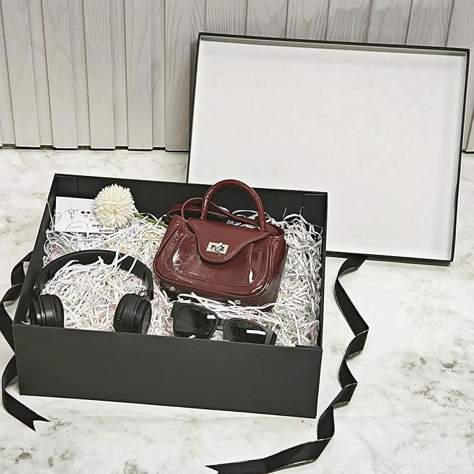 Rinrda Extra Large Gift Box 16.5x13x5.5 inches,Black Gift Boxes with Lids for Presents,Perfect for Birthday,Valentine's Day,Christmas,Anniversaries,Contains Card,Ribbon,Shredded Paper Filler.