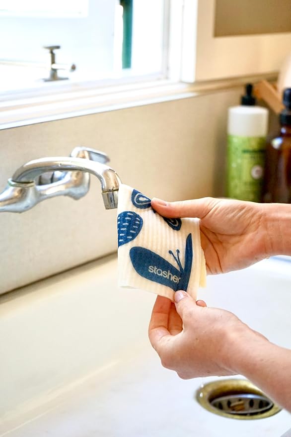 Stasher Reusable Swedish Dishcloths 3-Pack, Animal Print, 7” W x 8” L, Washable, Absorbent, 100% Biodegradable, Odor & Stain Resistant, Eco-Friendly Paper Towel Alternative for Kitchen