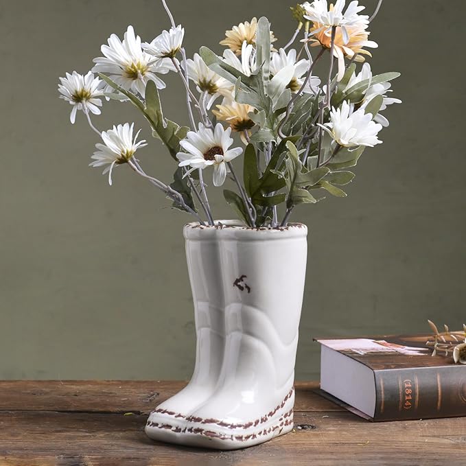 Quoowiit Ceramic Rustic Farmhouse Boot Vase, White Distressed Flower Vase for Home Decor, Decorative Vases for Centerpiece Table Decorations, Vases for Living Room Kitchen Entryway Mantle Shelf Decor