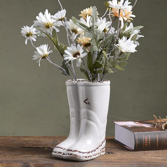 Quoowiit Ceramic Rustic Farmhouse Boot Vase, White Distressed Flower Vase for Home Decor, Decorative Vases for Centerpiece Table Decorations, Vases for Living Room Kitchen Entryway Mantle Shelf Decor