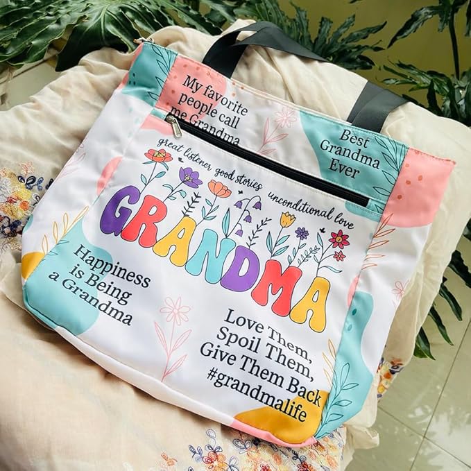 Aesthetic Tote Bag with Zipper & Pockets, Thoughtful Shoulder Bag Gift for Grandma and Women on the Go