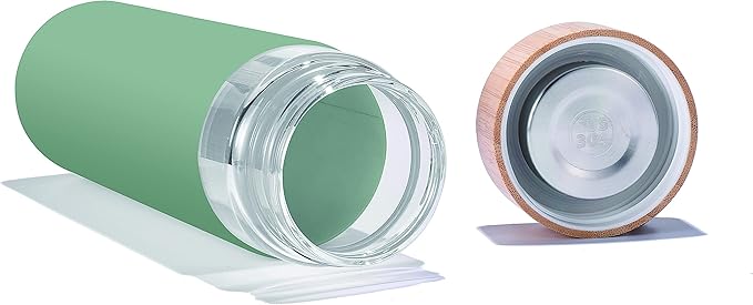 20 Oz Borosilicate Glass Water Bottles with Silicone Sleeve BPA Free, Dishwasher Safe - Reusable Clear Glass Drinking with Leak Proof Bamboo Lid | Perfect Gym Water Bottles for Men & Women