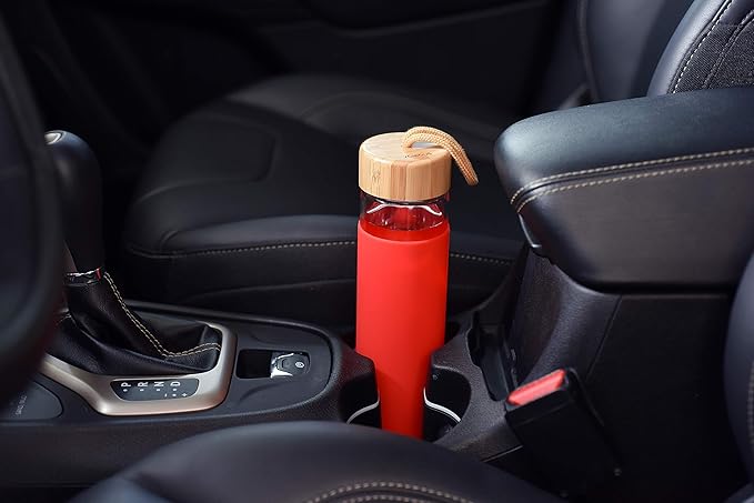 20 Oz Borosilicate Glass Water Bottles with Silicone Sleeve BPA Free, Dishwasher Safe - Reusable Clear Glass Drinking with Leak Proof Bamboo Lid | Perfect Gym Water Bottles for Men & Women