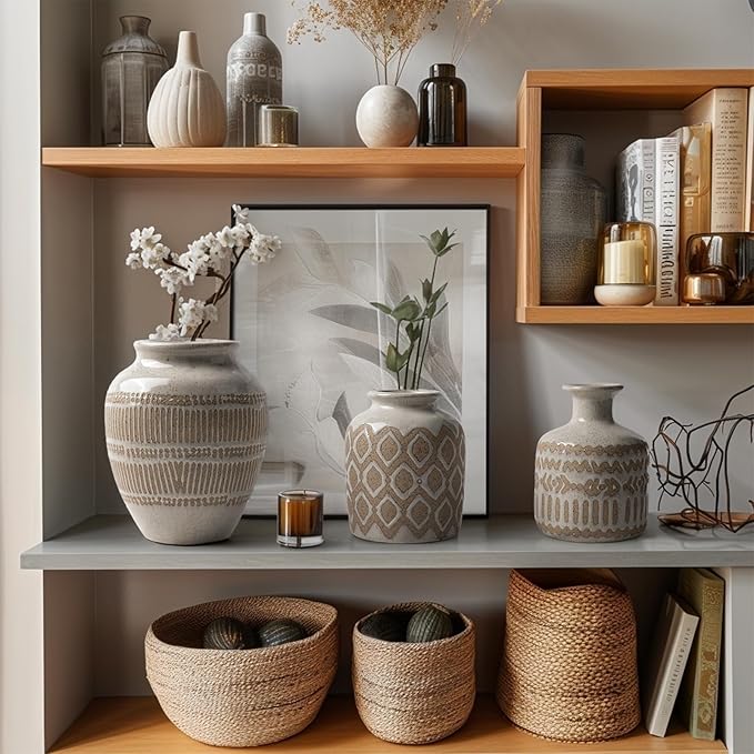 Boho Ceramic Vase, 6.5 Inch Rustic Farmhouse Pastoral Decor, Vintage Clay Vases for Bouquets, Pampas Grass and Fake Plants, Suitable for Home Decor, Shelf, Dining Table, Living Room, Mantle, Bathroom