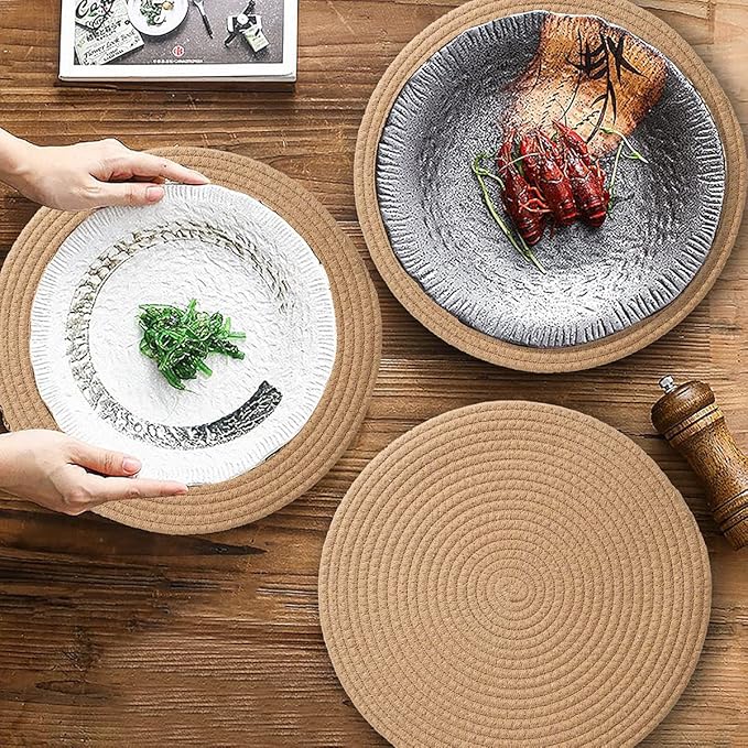 6 Pack Round Woven Placemats,13.8 inch Plate Chargers Brown Jute Thick Place Mats Cotton Jute Rope Braided Tablemats Rattan Tablemats Weave Placemats for Dining Table