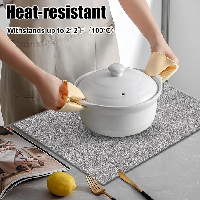 Homaxy Faux Leather Heat Resistant Placemats for Dining Table Set of 4, Waterproof Wipeable Washable PU Table Mats, Easy to Clean Anti-Slip Place Mats, 11.8" x 17", Light Grey